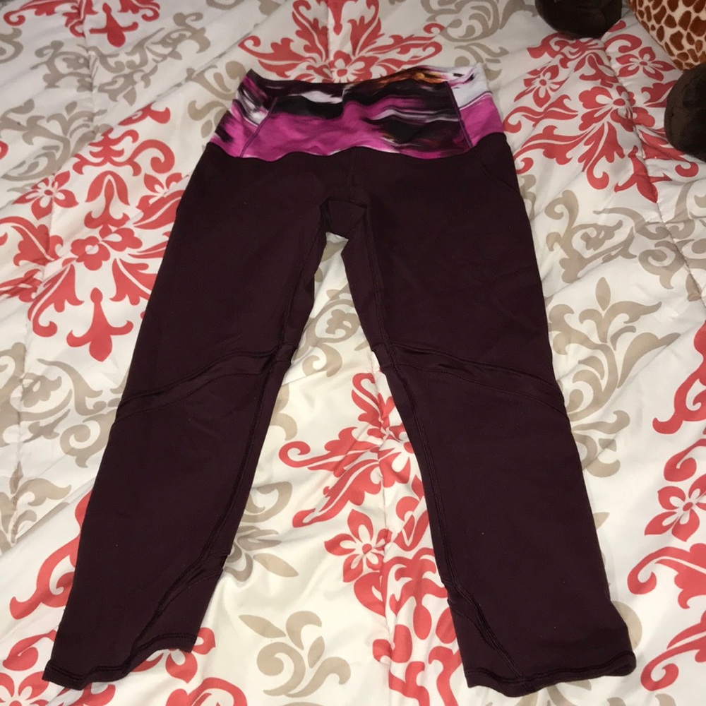 Lululemon athletica cropped leggings
